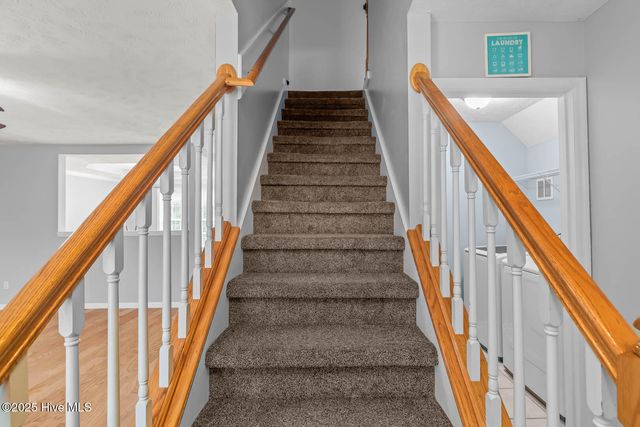 202 Wiltshire Court, Jacksonville, NC 28546