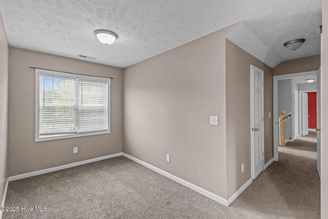 202 Wiltshire Court, Jacksonville, NC 28546