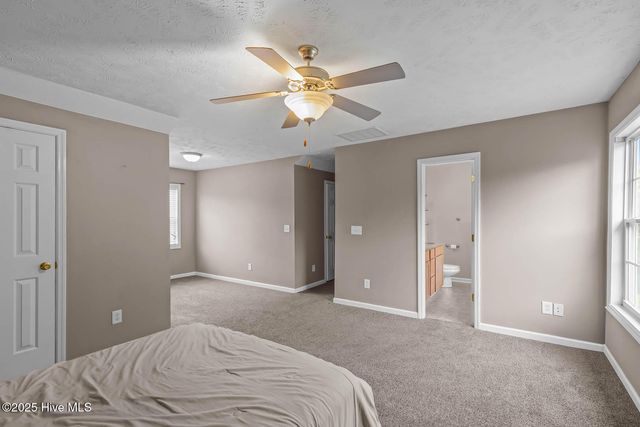 202 Wiltshire Court, Jacksonville, NC 28546