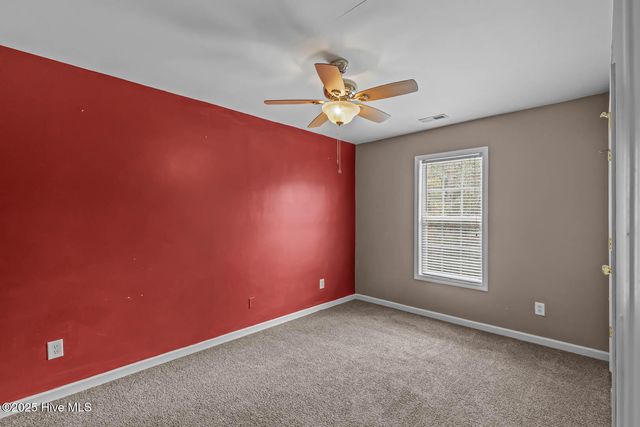 202 Wiltshire Court, Jacksonville, NC 28546