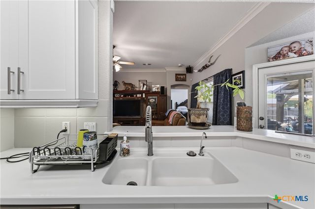 2078 Stonehaven, New Braunfels, TX 78130