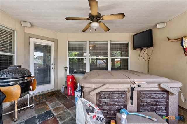 2078 Stonehaven, New Braunfels, TX 78130