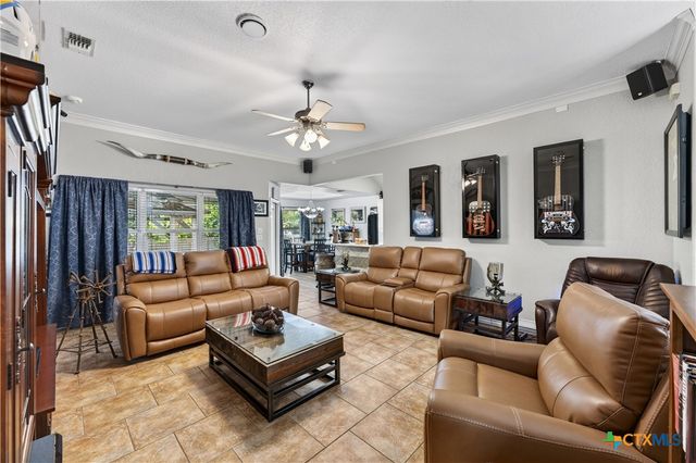 2078 Stonehaven, New Braunfels, TX 78130