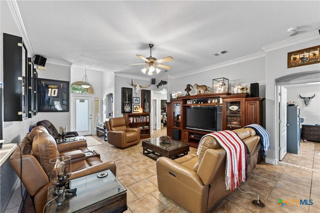 2078 Stonehaven, New Braunfels, TX 78130