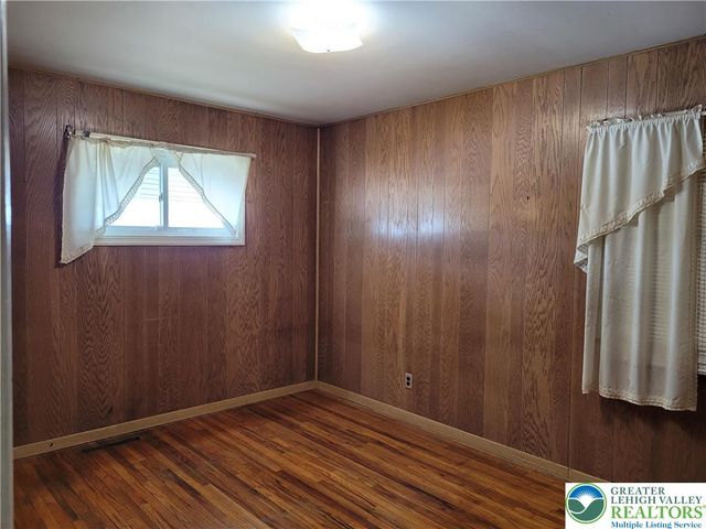 1568 Luzerne Street, Bethlehem City, PA 18017