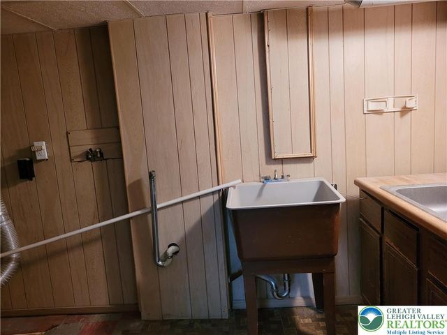 1568 Luzerne Street, Bethlehem City, PA 18017