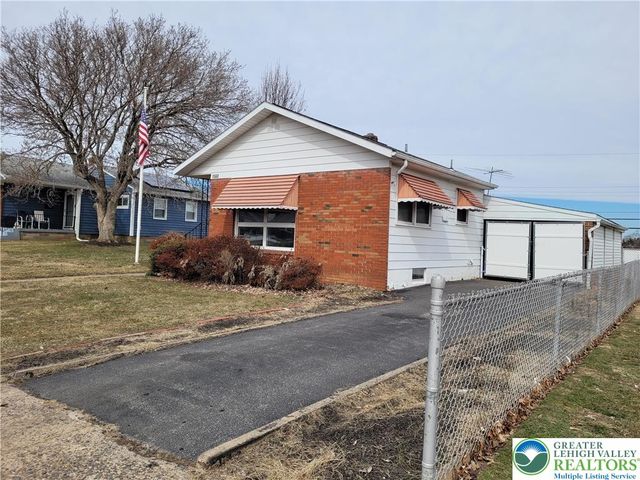 1568 Luzerne Street, Bethlehem City, PA 18017