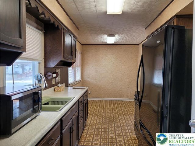 1568 Luzerne Street, Bethlehem City, PA 18017