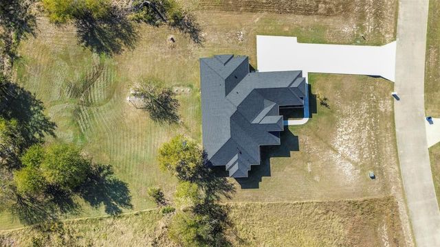 1055 Encino Court, Wills Point, TX 75169