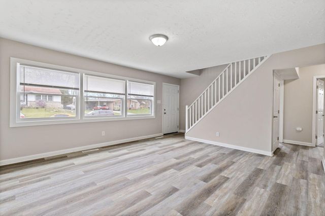 1489 Blaine Drive, Columbus, OH 43227