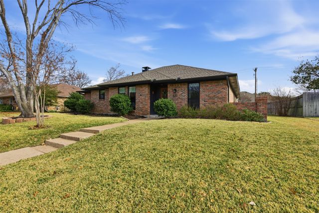 237 Simmons Drive, Coppell, TX 75019