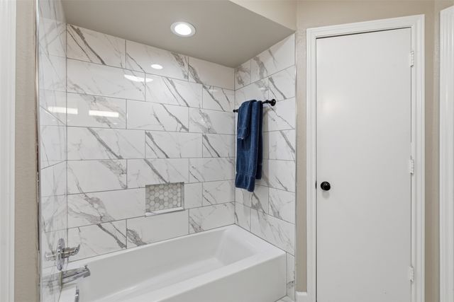 237 Simmons Drive, Coppell, TX 75019