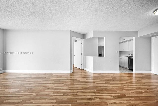 3300 NE 191st Street LP03, Aventura, FL 33180