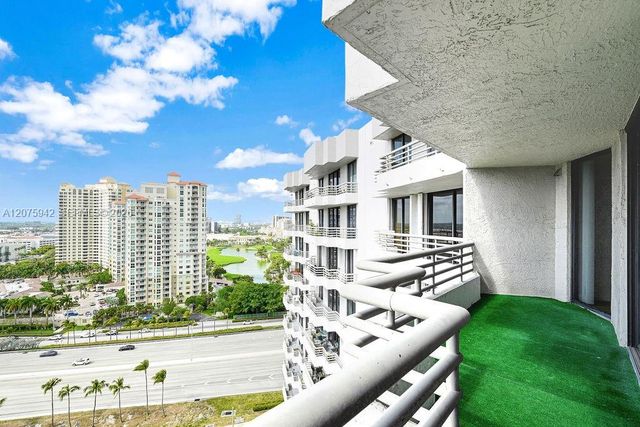 3300 NE 191st Street LP03, Aventura, FL 33180
