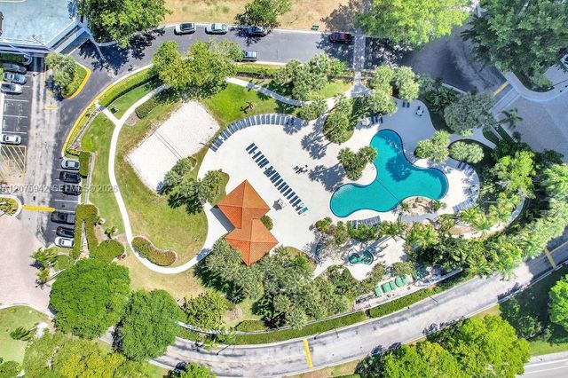 3300 NE 191st Street LP03, Aventura, FL 33180