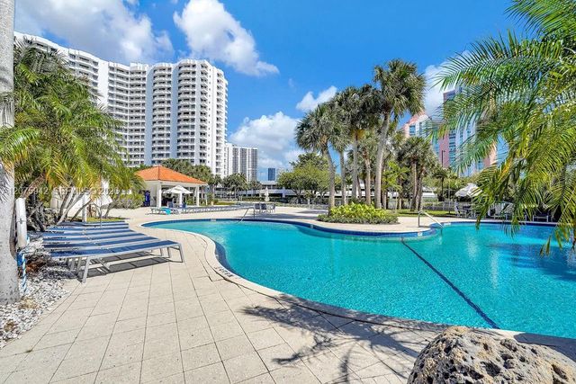 3300 NE 191st Street LP03, Aventura, FL 33180