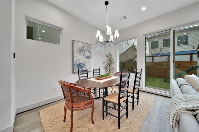 1205 E 28th Street, Houston, TX 77009