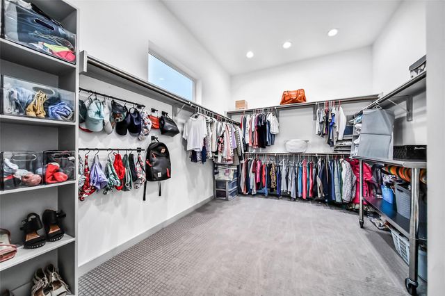 1205 E 28th Street, Houston, TX 77009