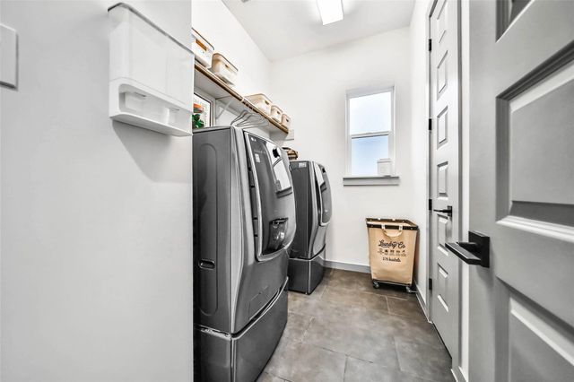 1205 E 28th Street, Houston, TX 77009
