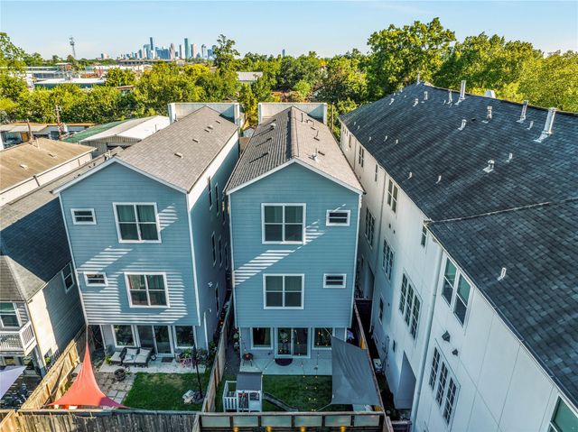 1205 E 28th Street, Houston, TX 77009