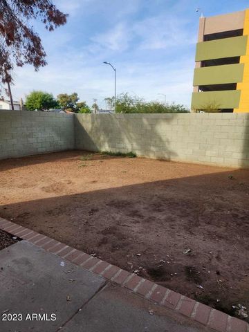 1731 E Cambridge Avenue, Phoenix, AZ 85006