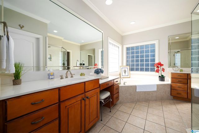 1005 WOODLANDS COVE, Helena, AL 35080