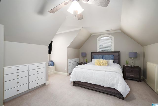 1005 WOODLANDS COVE, Helena, AL 35080