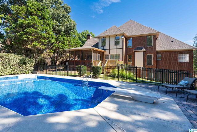 1005 WOODLANDS COVE, Helena, AL 35080