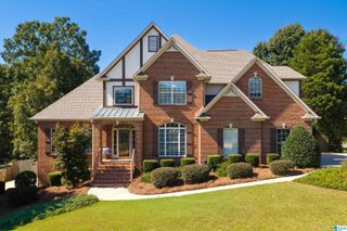 1005 WOODLANDS COVE, Helena, AL 35080