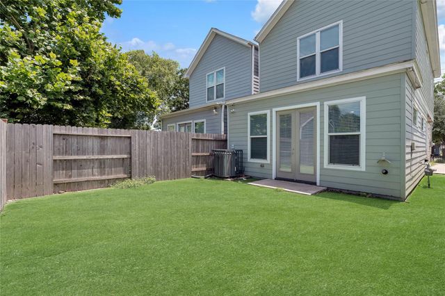 2707 Hardy Street, Houston, TX 77009