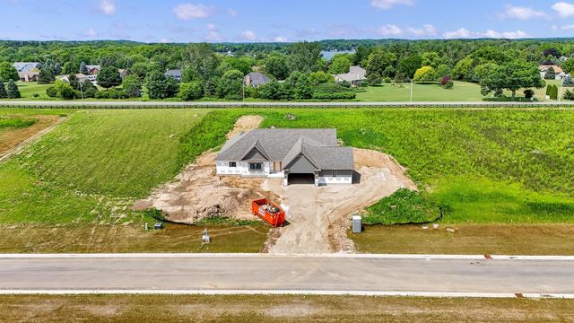 W297N8135 Meadow Bliss DRIVE, Sussex, WI 53089