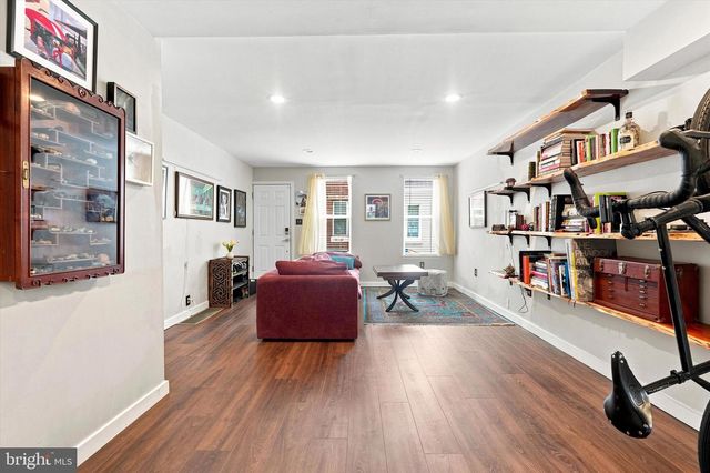 1931 ANNIN ST, Philadelphia, PA 19146