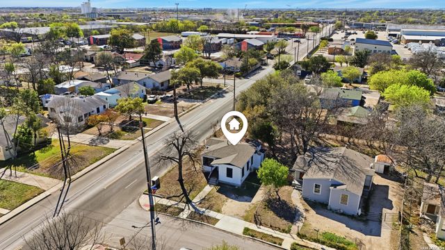 863 Cavalier, San Antonio, TX 78225