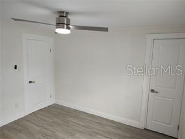 301 MYSTIC LAKE DRIVE N, St Petersburg, FL 33702