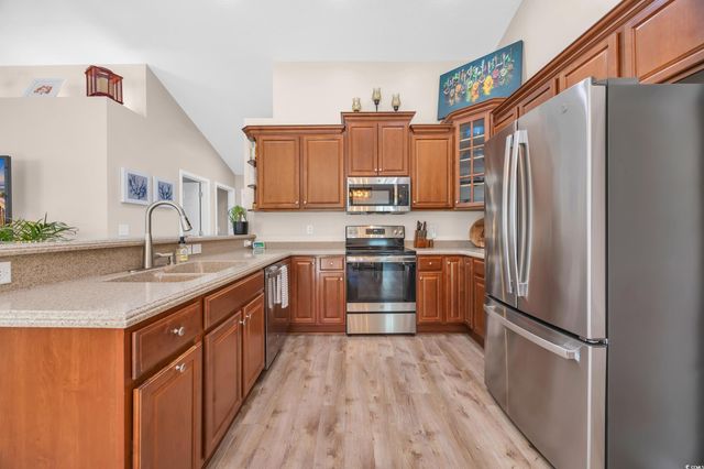 3154 Shorecrest Bay Dr., Murrells Inlet, SC 29576