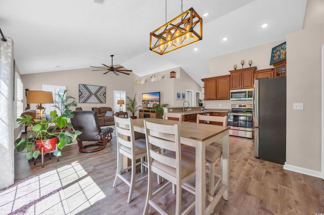 3154 Shorecrest Bay Dr., Murrells Inlet, SC 29576
