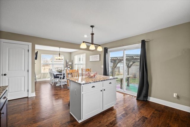 3208 Birch Street SW, Bondurant, IA 50035