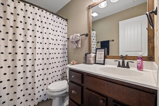 3208 Birch Street SW, Bondurant, IA 50035