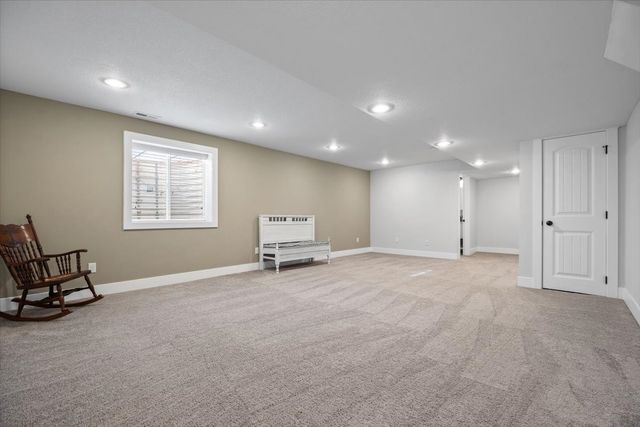 3208 Birch Street SW, Bondurant, IA 50035