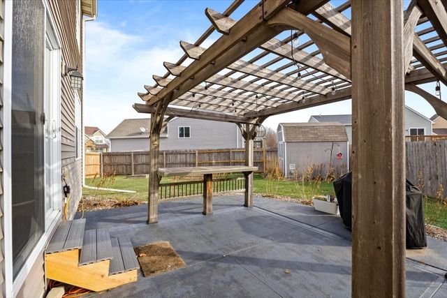 3208 Birch Street SW, Bondurant, IA 50035