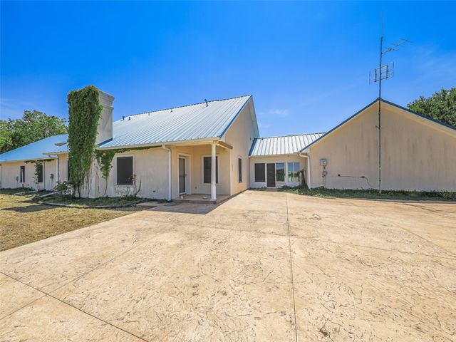 8760 County Road 858, Mckinney, TX 75071