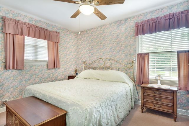 2226 Hawthorne Avenue, Westchester, IL 60154