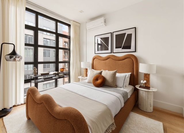 3729 32nd St Apt 4A, New York City, NY 11101