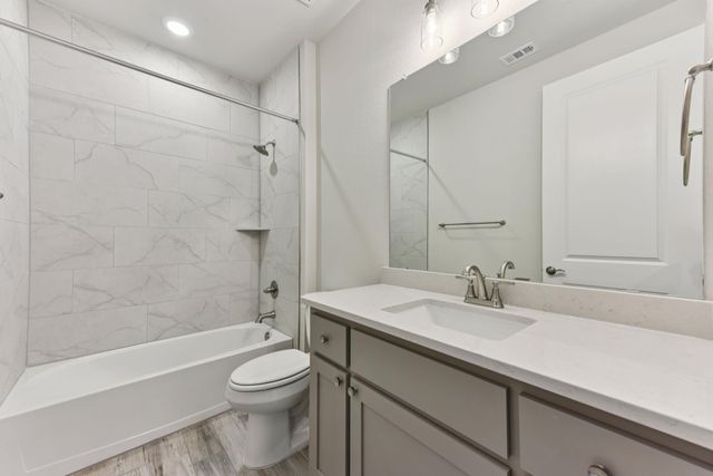 341 Sprinting Peak DR, San Marcos, TX 78666