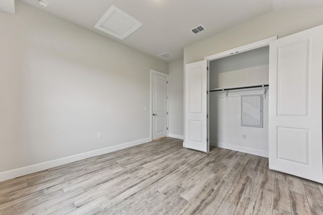 341 Sprinting Peak DR, San Marcos, TX 78666