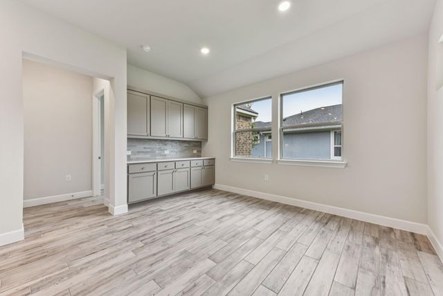 341 Sprinting Peak DR, San Marcos, TX 78666