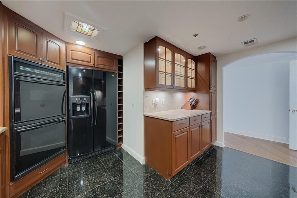 Image 15 of property listing at 1501 Clairmont Road 1732, Decatur, GA 30033