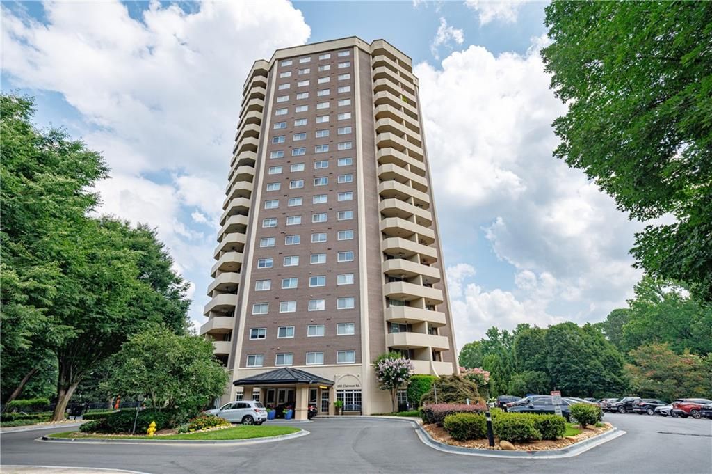 Image 22 of property listing at 1501 Clairmont Road 1732, Decatur, GA 30033