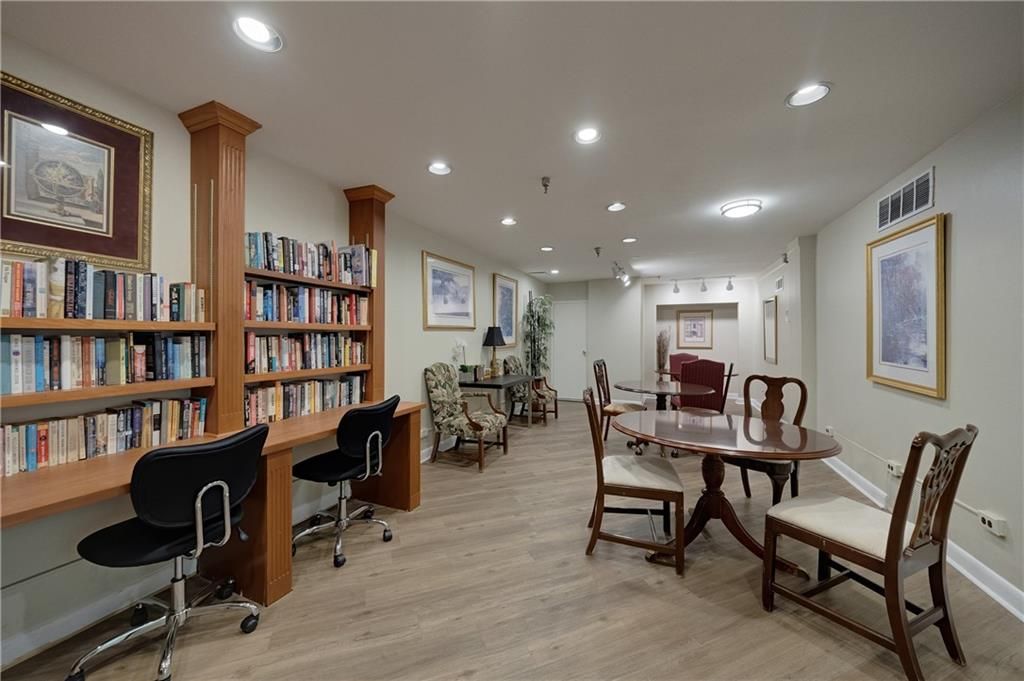 Image 24 of property listing at 1501 Clairmont Road 1732, Decatur, GA 30033