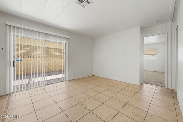 6602 W MISSION Lane, Glendale, AZ 85302